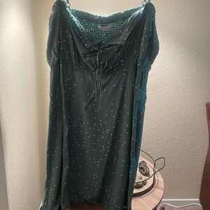 Green O’Neill dress